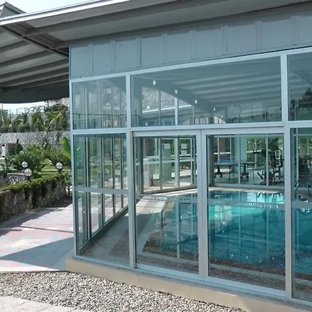 Lakeside Garden Holiday Village Serenity Hébergement de vacances