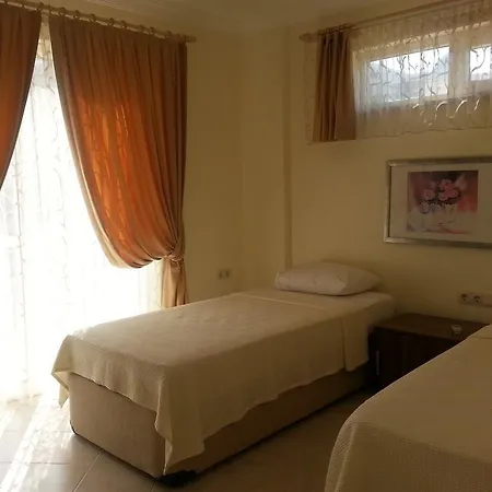 Lakeside Garden Holiday Village Serenity *