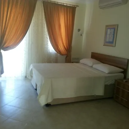 Lakeside Garden Holiday Village Serenity * 博阿齐奇