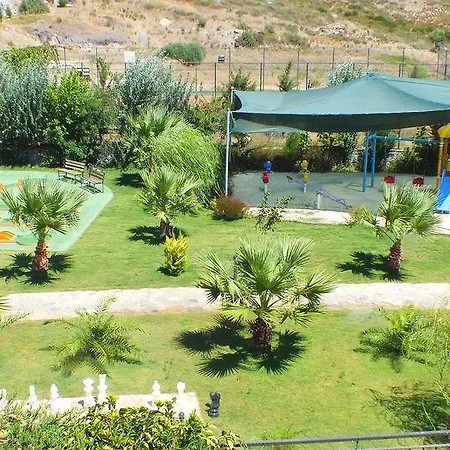 Lakeside Garden Holiday Village Serenity Hébergement de vacances