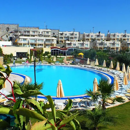 Hébergement de vacances Lakeside Garden Holiday Village Serenity Bogazici